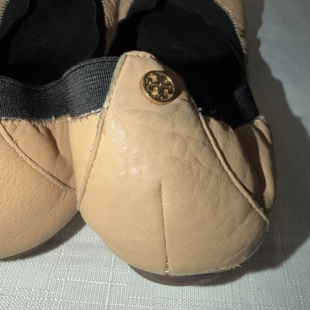 Tory Burch Minnie Cap Toe Ballet Flats Nude Black Leather Sole 8 M Travel Fold
